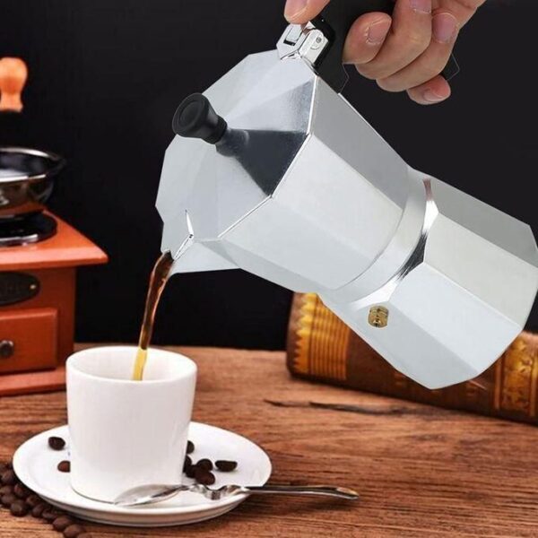 hot sale 600ml moka pot coffee pots and stovetop espresso maker,italian coffee maker,greca coffee maker, cafeteras, multicolor