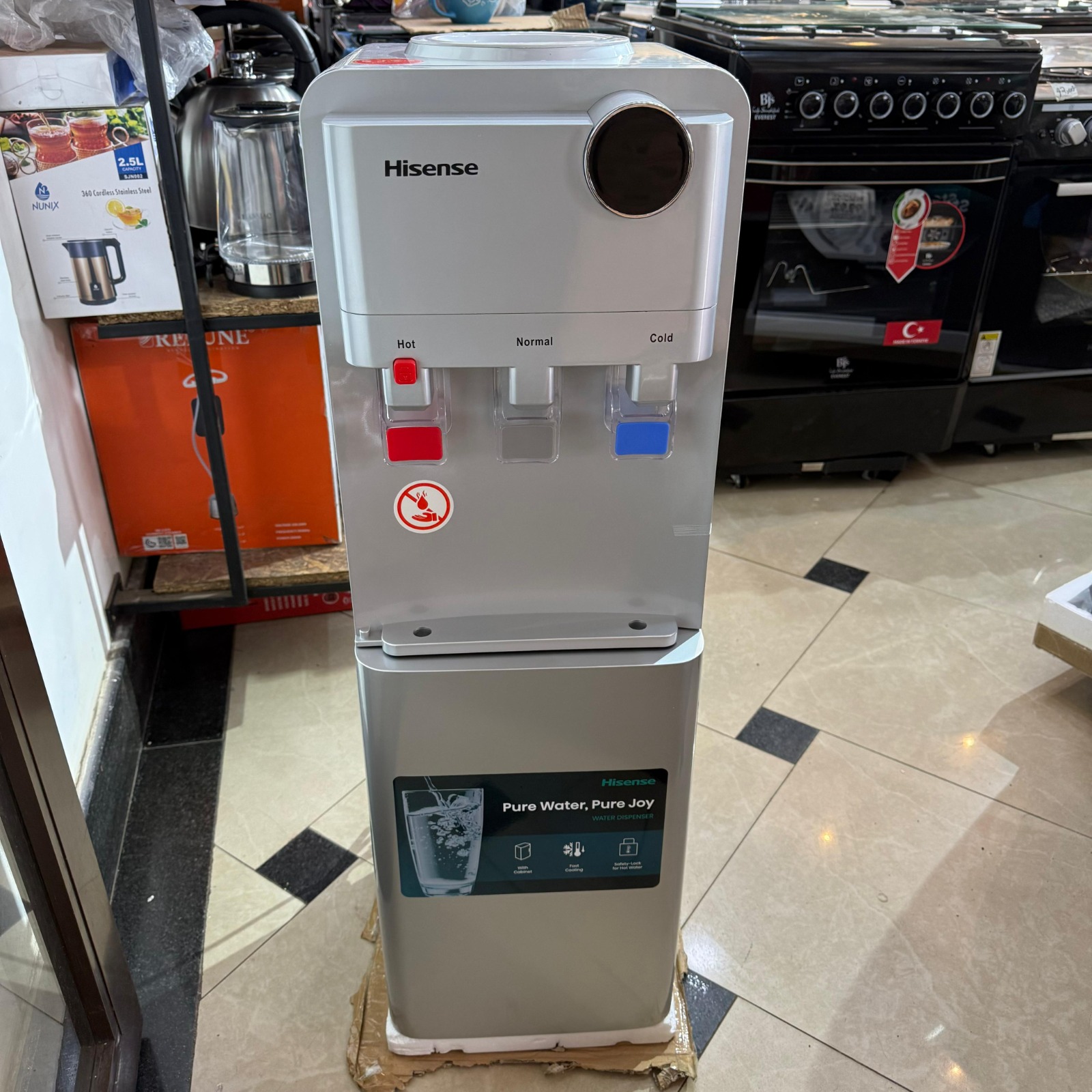 hisense top loading water dispenser – 3 tap hot (silver/black)