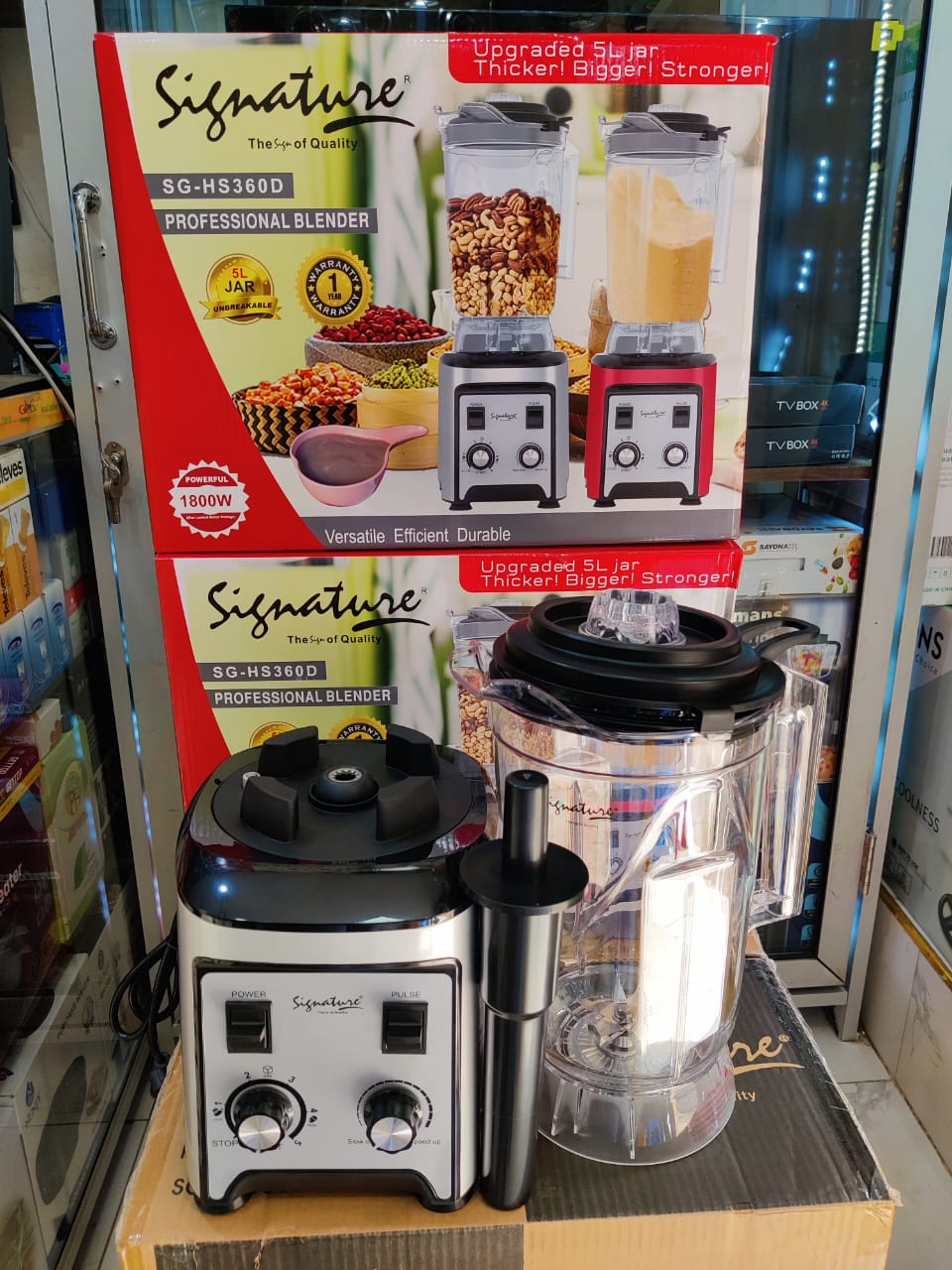 signature 5ltrs heavy duty commercial professional blender blender, smoothie maker, grinding , ice crush, bpa free, powerful 1800w motor, durable stainless steel blades, ideal for restaurants, cafes, and catering use signature 5ltrs heavy duty commercial professional blender blender, smoothie maker, grinding , ice crush, bpa free, powerful 1800w motor, durable stainless steel blades, ideal for restaurants, cafes, and catering use