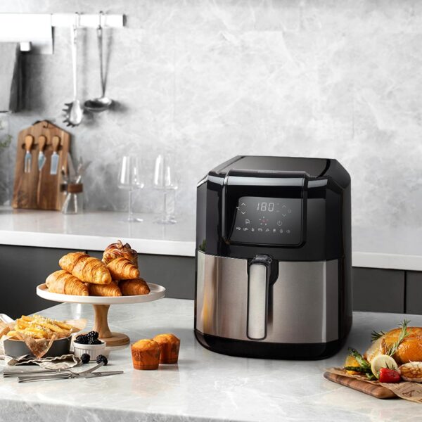 hot sale hisense h06afbs2s3 6.7l air fryer, 1700w oil free air fryer, 6.3l tray and 5l frying basket, 8 automatic cooking programs, digital temperature control 80 200°c